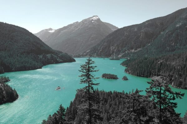 North Cascades Hiking Guide: Trails, Tips & Stewardship North Cascades